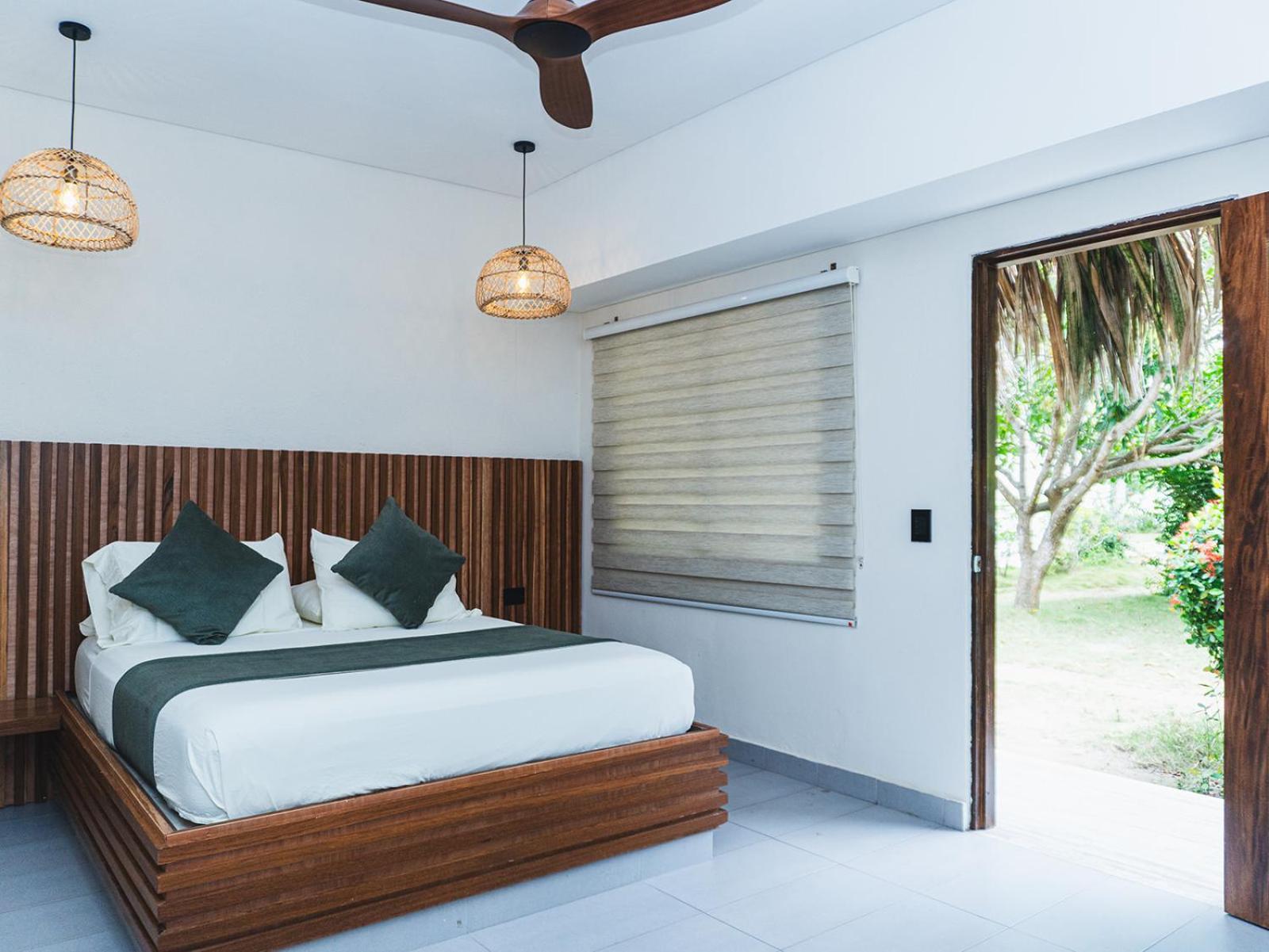 Huku Beach Hostel Palomino Exterior photo